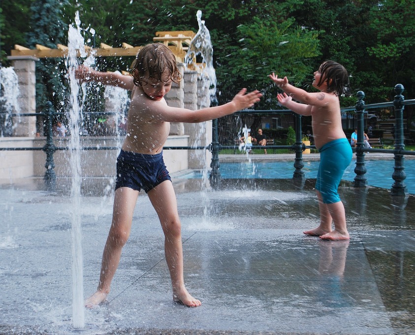 Extreme heat requires advance preparation. Learn more at ready.gov/heat.